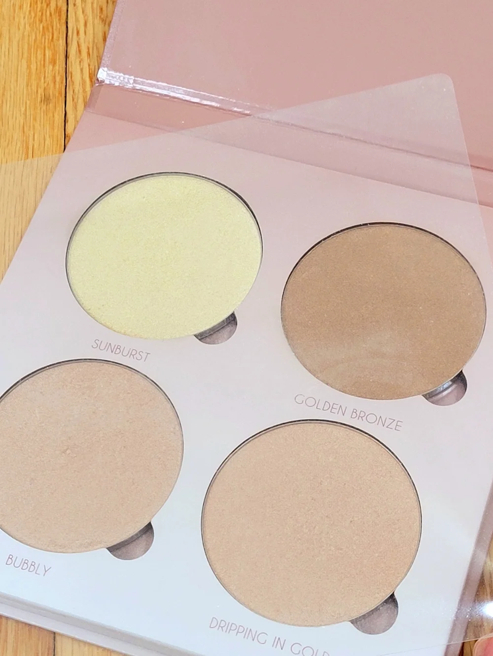 NIB Anastasia Beverly Hills That Glow Kit Bronzer Highlighter Palette 4 Shades